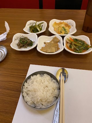 KOREANA BBQ & SUSHI 한국 횟집