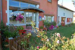 LA MAISON DES COLLINES AUTOUR