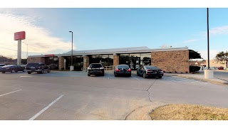 Bank of America (with Drive-thru ATM)