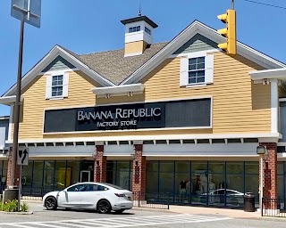 Banana Republic Factory Store