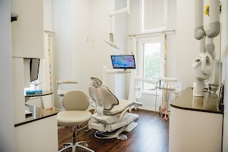 Haas Dental Associates