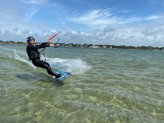 NKS - École/Shop de Kitesurf et de Wing Foil à Plouharnel