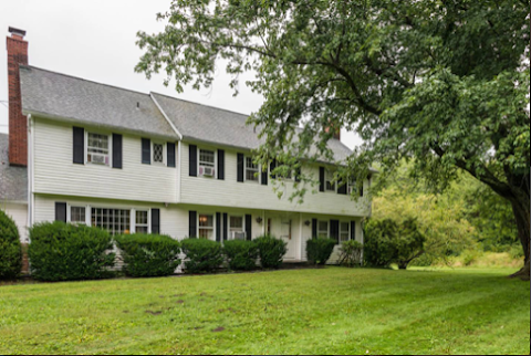 Guest Cottage on Country Estate