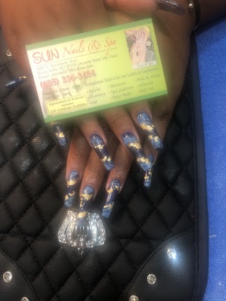 Sun Nails and spa