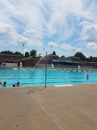 Creekmore Pool