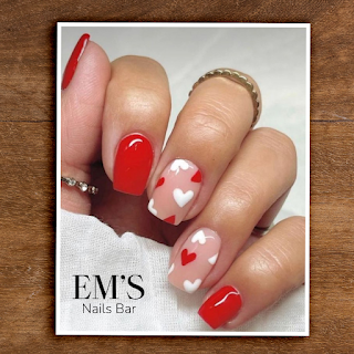 Em's Nails Bar