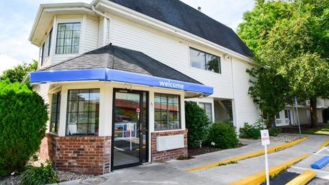 Motel 6 Wethersfield, CT - Hartford