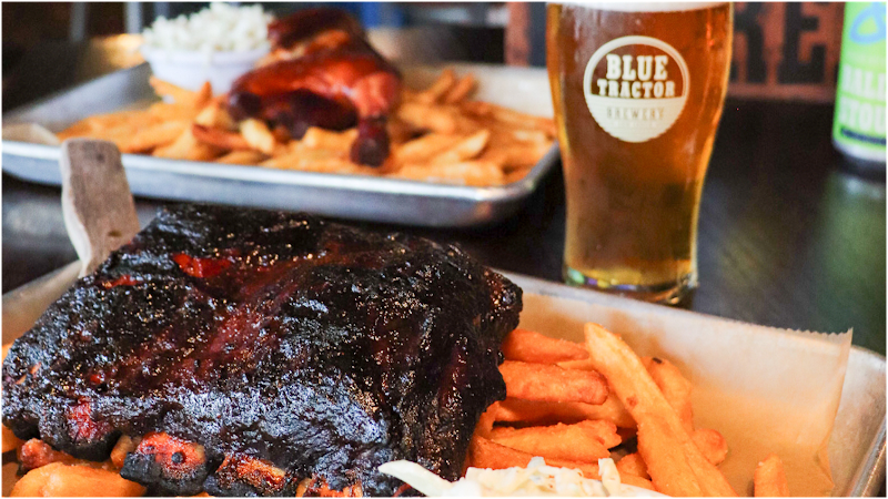 Blue Tractor Brewing Co thumbnail 2