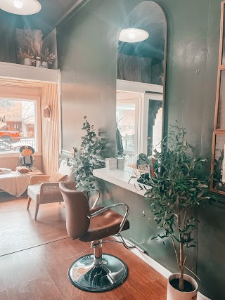 Ivy Jo Salon