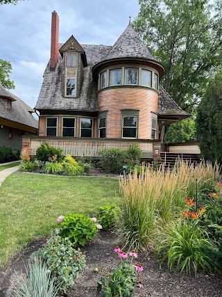 Walter Gale House - Frank Lloyd Wright