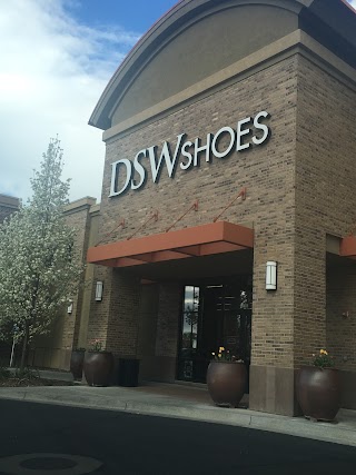 DSW Designer Shoe Warehouse