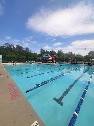 Keith Family YMCA Outdoor Swimming Pools