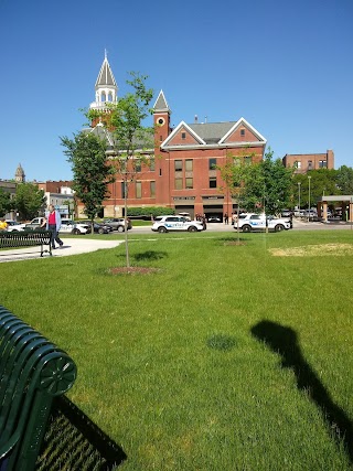 BG Green Space-Gazebo