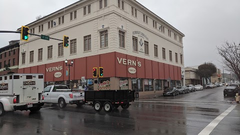 Vern's Furniture