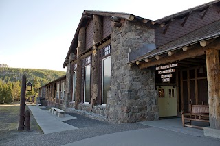 Old Faithful Lodge