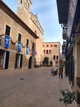 Oficina Municipal d'Informació Turística de Manacor