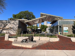 Lincoln Park Zoo Gateway Pavilion