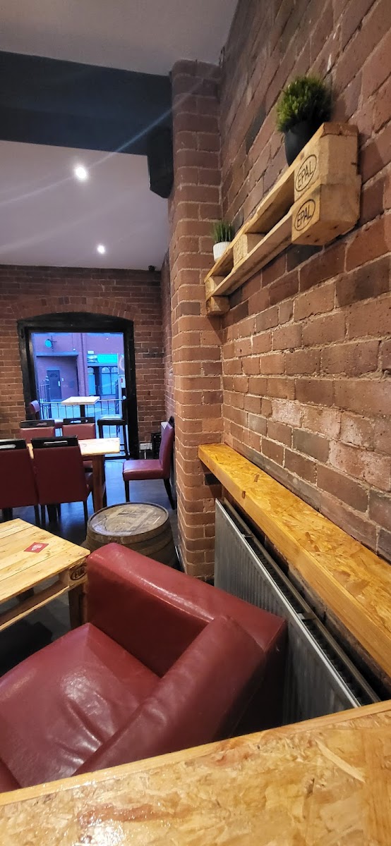 Peggs Bar & Street Food in 5 Belmont St, Swadlincote DE11 8JU, UK - Restaurants featuring Dine-In, Serves Dinner, Serves Beer, Serves Wine, Takeout, Delivery, Outdoor Seating, Children's Menu, Dog Friendly, Restroom, Good for Groups, Good for Children, Wheelchair Accessible, Cocktails, Desserts, Coffee
