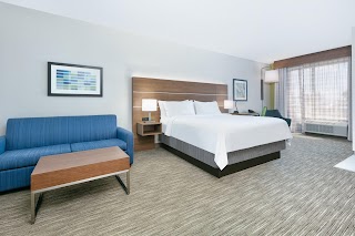 Holiday Inn Express & Suites Dallas Ft. Worth Airport South, an IHG Hotel