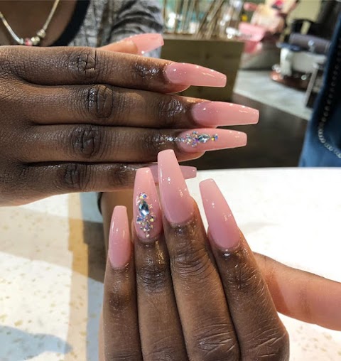 Photo of HAPPY NAILS - 615 Cherokee Drive, Marshall, MO 65340, USA
