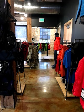 Arc'teryx Salomon Ogden Outlet