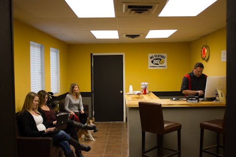 Photo of The Garage - 1825 West Union Avenue, Englewood, CO 80110, USA