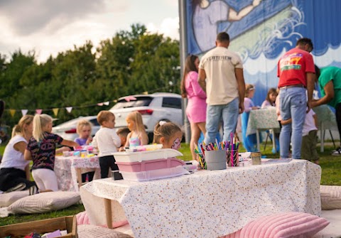 Zauberbar-Kinderevents: Kinderbetreuung und Kindergeburtstage, Kinderschminken