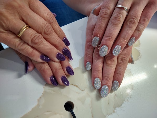 Nova Nail Lounge