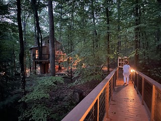 Hocking Hills Treehouse Cabins