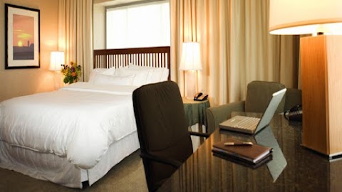 Photo of Executive Inn - 5131 East Parkway Street, Groves, TX 77619, USA