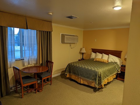 Photo of Fremont Inn - 524 North G Street, Lakeview, OR 97630, USA