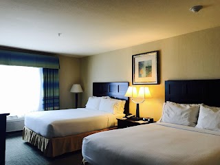 Holiday Inn Express Fort Bragg, an IHG Hotel