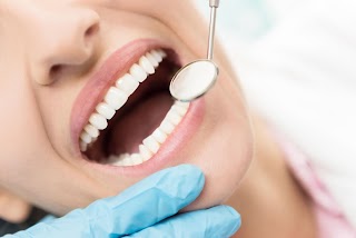 BABINSKI DENTAL CLINIC - Clínica Dental en Marbella