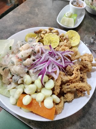 Restaurante Peruano La Negrita