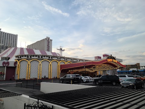 The Adventuredome Indoor Theme Park