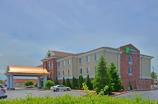 Holiday Inn Express & Suites Farmington, an IHG Hotel