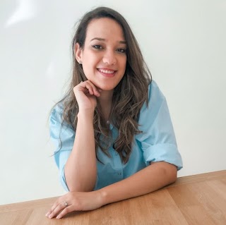 Lara Dezan, Psicólogo