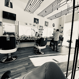 Peluqueria & Barbería Rojo (San Diego)