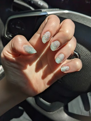 Diamond Nails