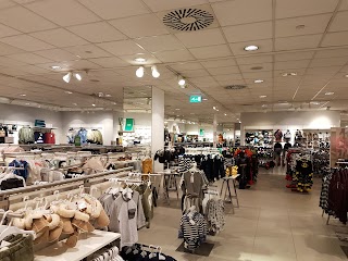 H&M