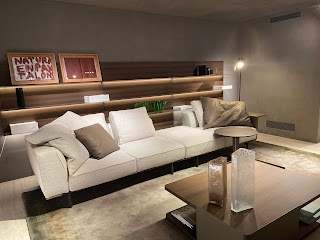 Molteni&C Barcelona Flagship Store - Mobiliario