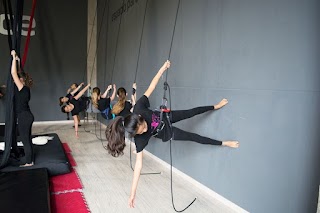 Vértice Acrobacia Y Danza Aérea