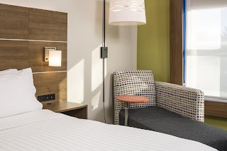 Holiday Inn Express & Suites White River Junction, an IHG Hotel