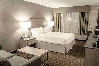 Holiday Inn Fargo, an IHG Hotel