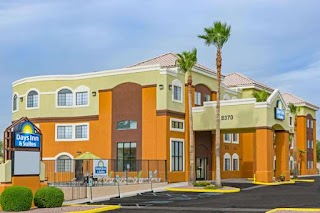 Days Inn & Suites by Wyndham Tucson/Marana