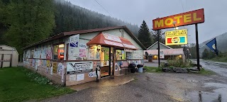 Mangold's General Store & Motel