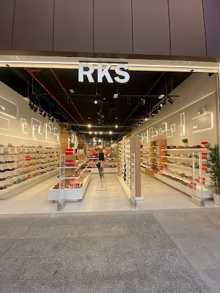 RKS CC HOLEA Zapatería Andalucía | Tienda de zapatos en HUELVA