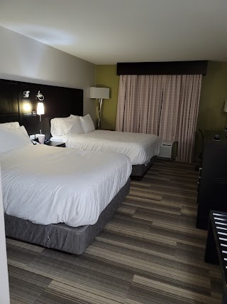 Holiday Inn Express & Suites Shelbyville