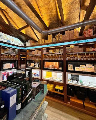 Cigar Shop Magallanes Estanco Habanos Official Madrid, Spain