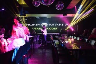 Hunk-O-Mania Male Strip Club & Revue Show - Bachelorette Party Headquarters